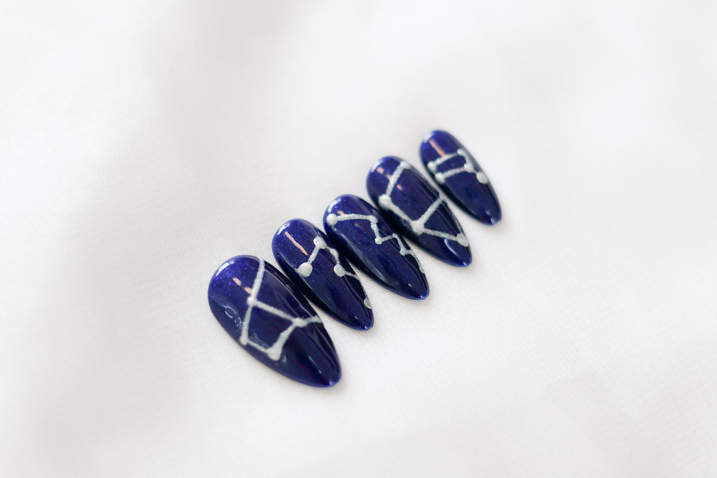 Chart The Constellations Press On Nail Set