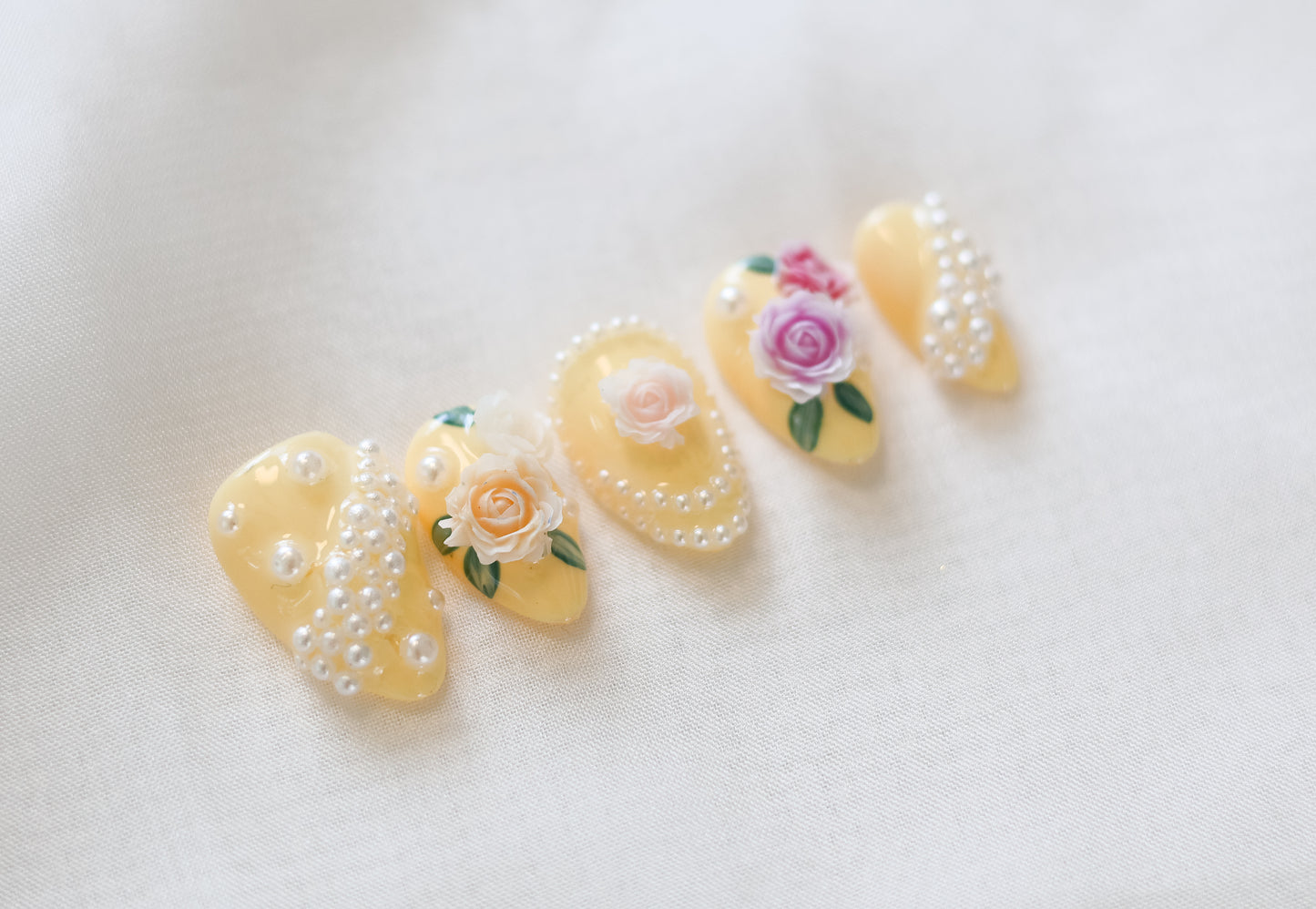 Garden Party Press On Nail Set