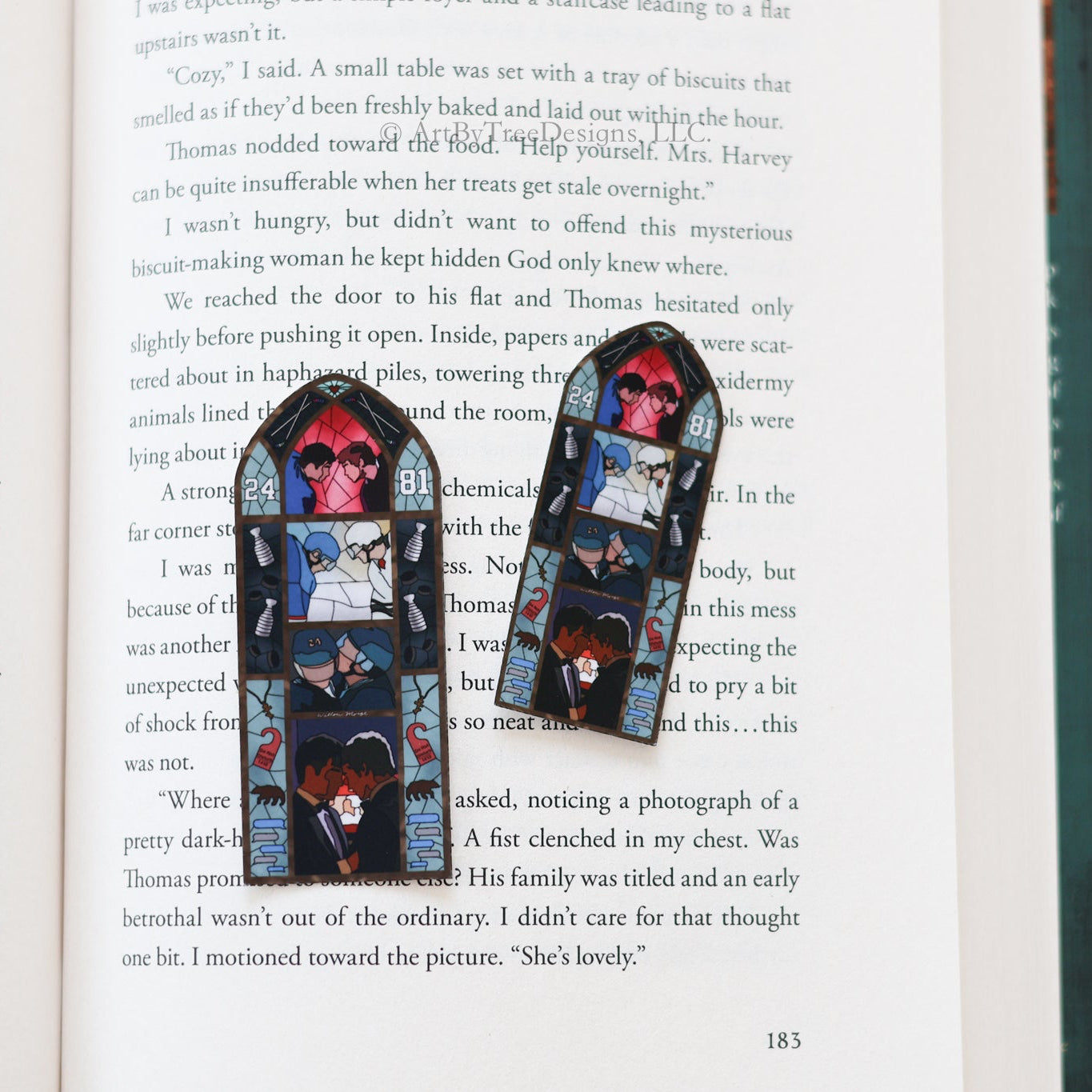 Hollanov (HR) Stained Glass Sticker