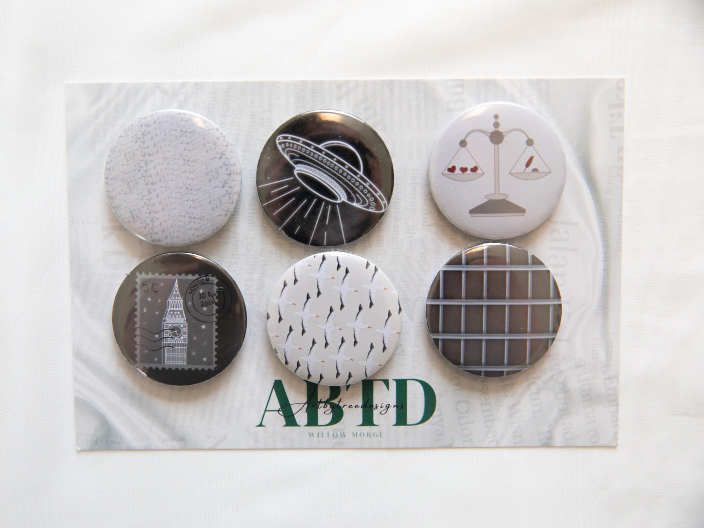Tortured Poet Button Magnet Set