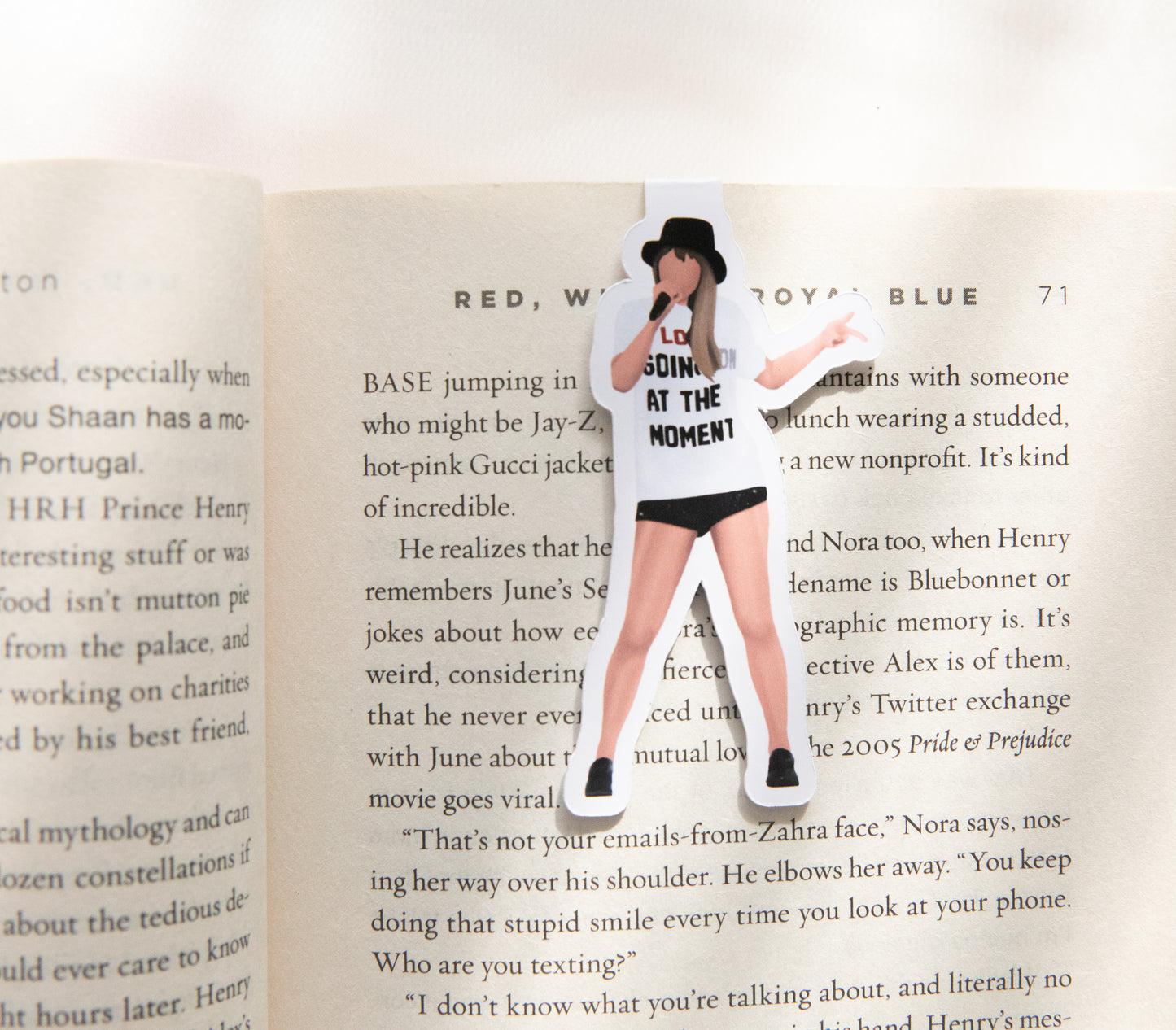 22 T-Shirt Magnetic Bookmarks