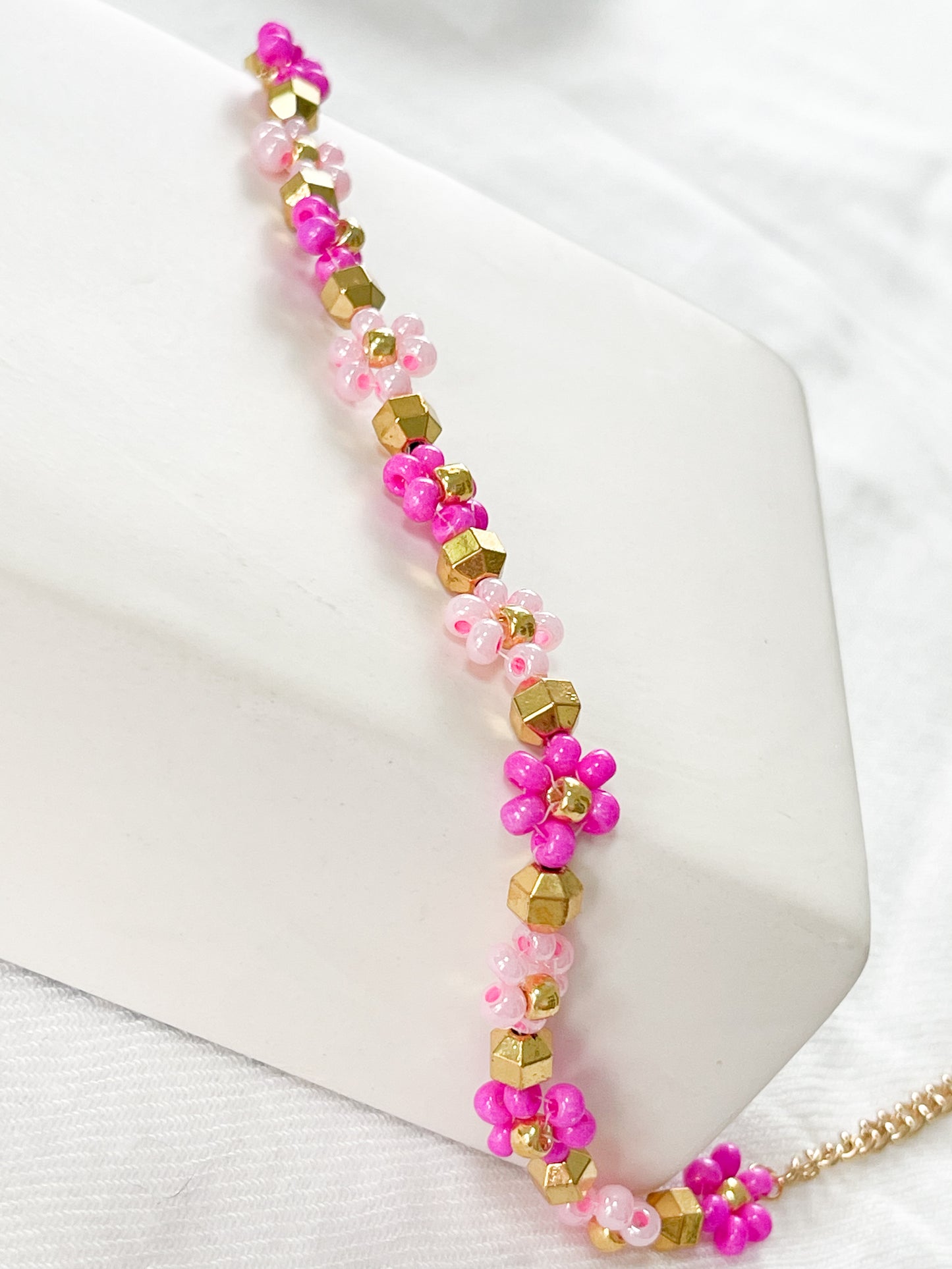 Rose Garden Flower Beaded Bracelet