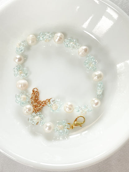 Seaside Flower Beaded Bracelet