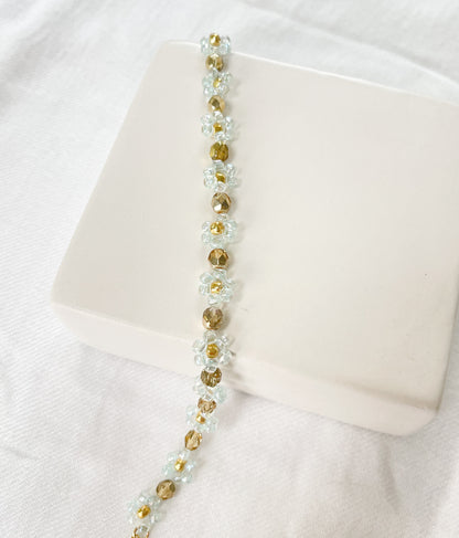 Sea of Gold Flower Beaded Bracelet