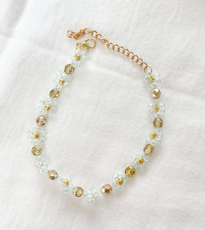Sea of Gold Flower Beaded Bracelet