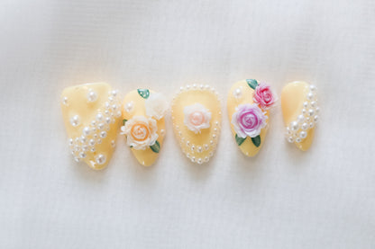 Garden Party Press On Nail Set