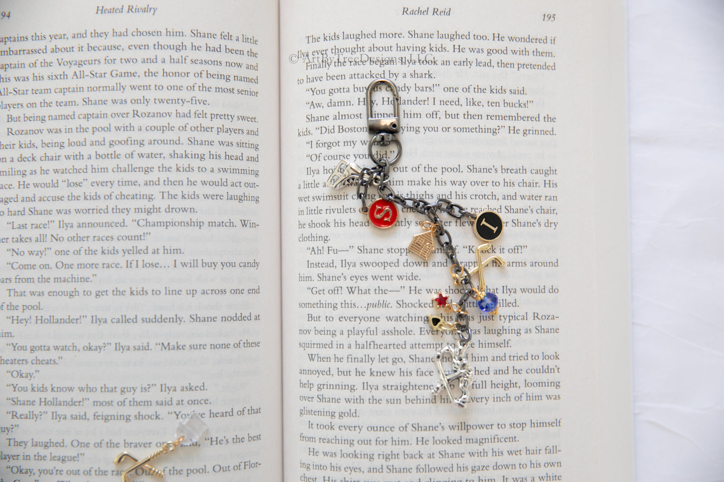 Hollanov Kindle Charm