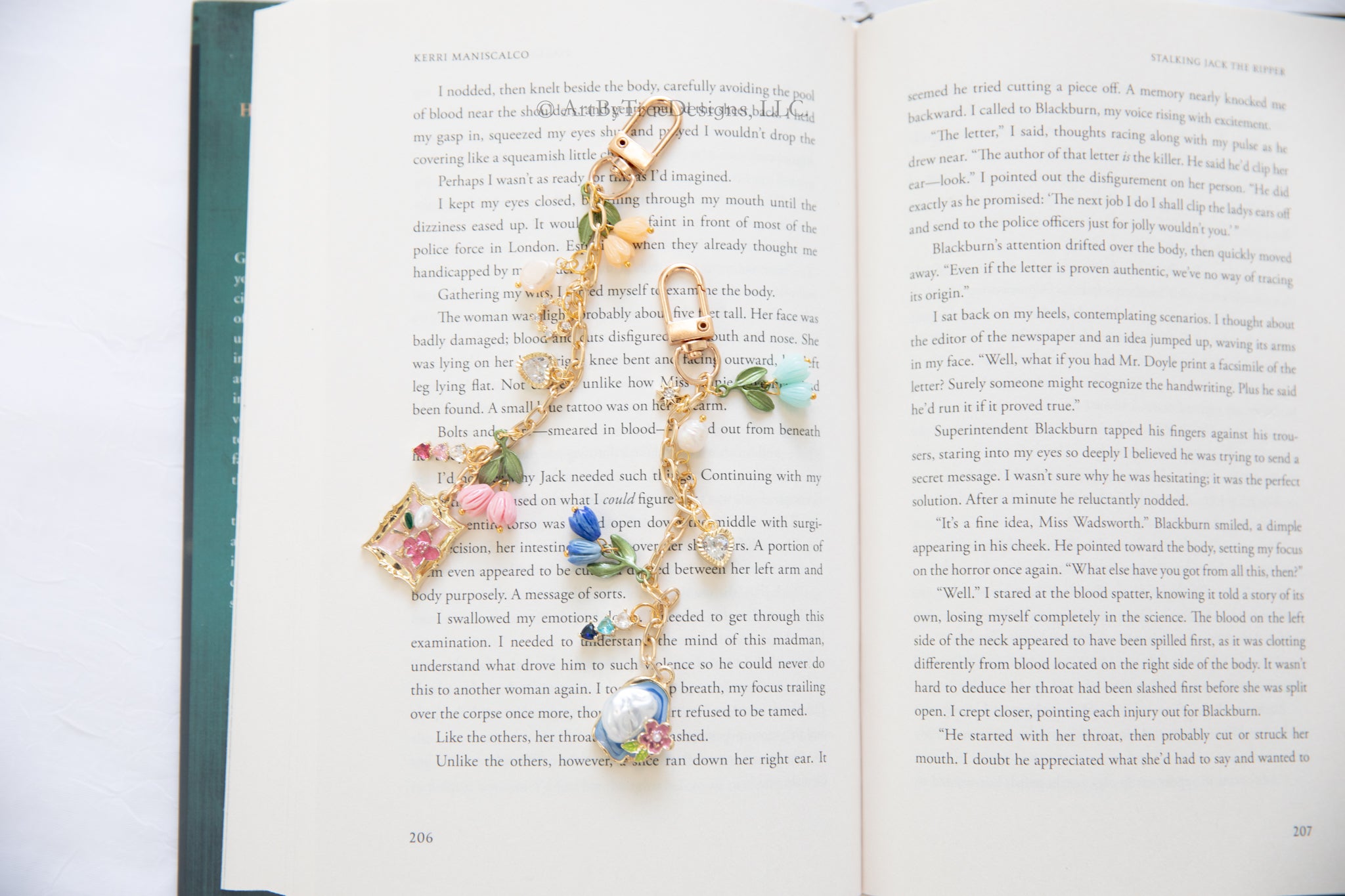 Elegant Painting Kindle Charm