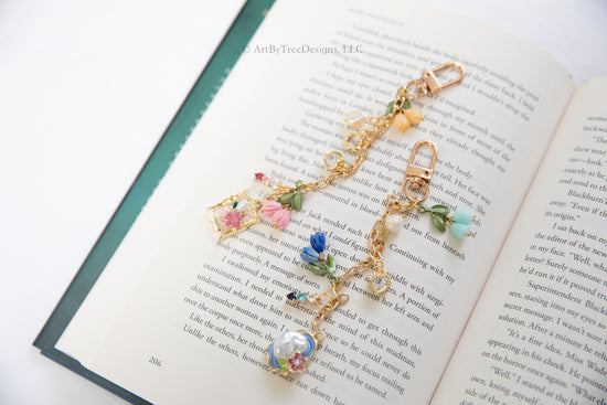 Elegant Painting Kindle Charm