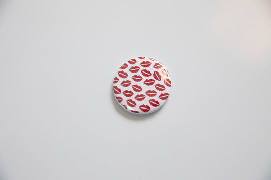 Red and White Lip Print Button Magnet
