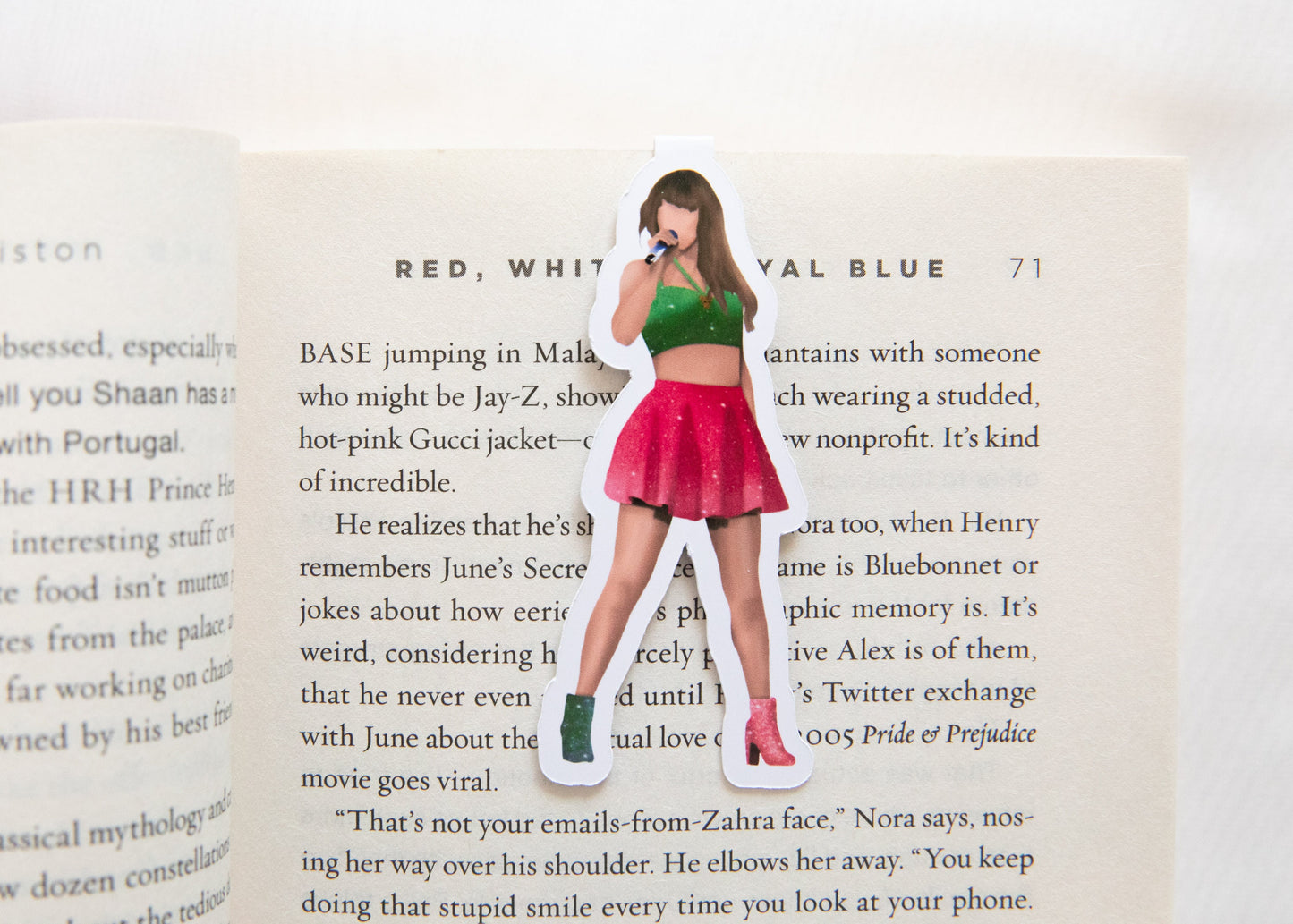 1989 Outfit Combination Magnetic Bookmark Green & Pink